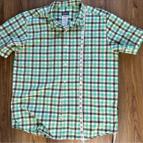 Patagonia Organic Cotton Shirt Mens Large Green Plaid Short Sleeve Button Up - Picture 6 of 8
